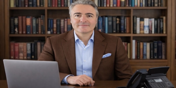Toplumun Haklı Sessiz Çığlığı Bu Kitapta Toplandı